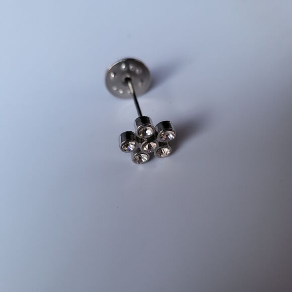 Floral Crystal Bezel Cluster Thick Sweater Pin - 0.5 in wide 1 in deep - Picture 2 of 3